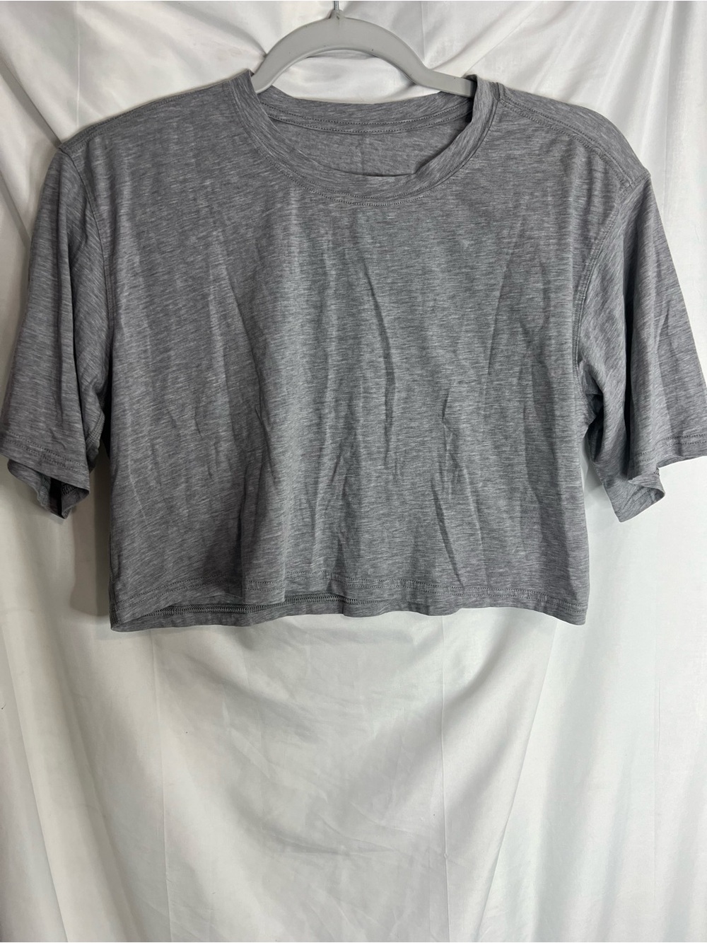 CRZ YOGA Gray Cropped Crewneck Tee